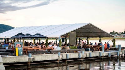 customers sitting outside at The Jetty Canberra