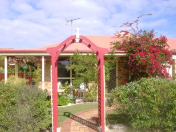 gateway into the front garden of Angels Beach Lodge