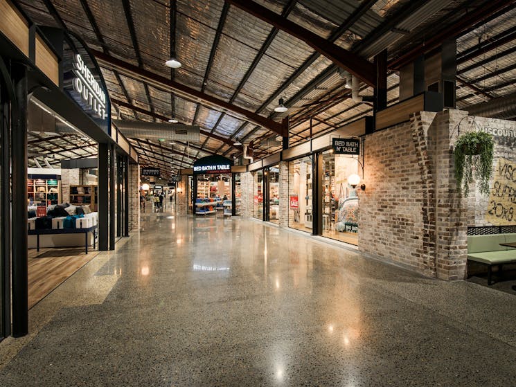 Fashion Spree Factory Outlet Centre Sydney, Australia Official