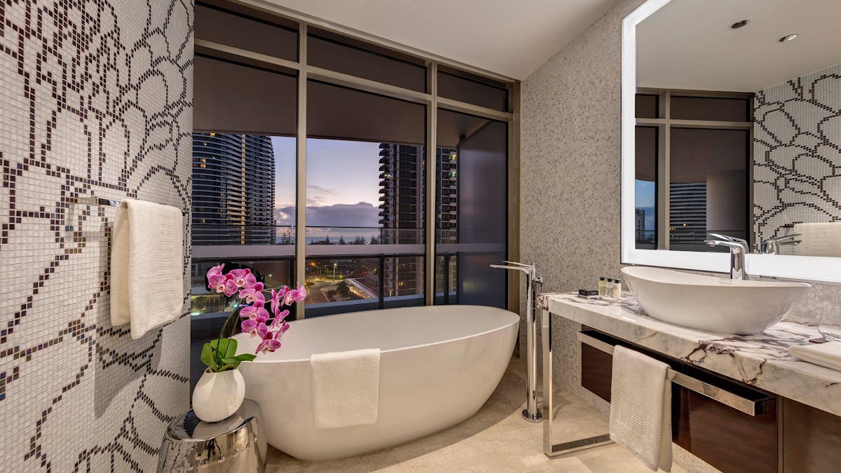 bathtub