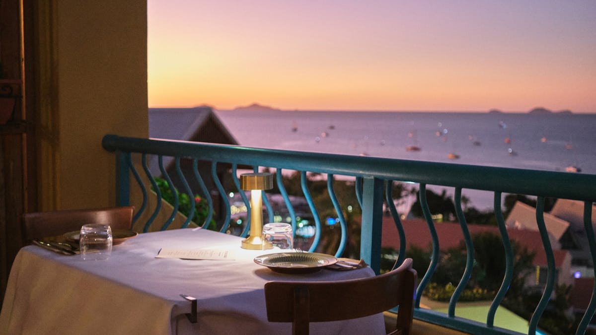 Sunset Dining
