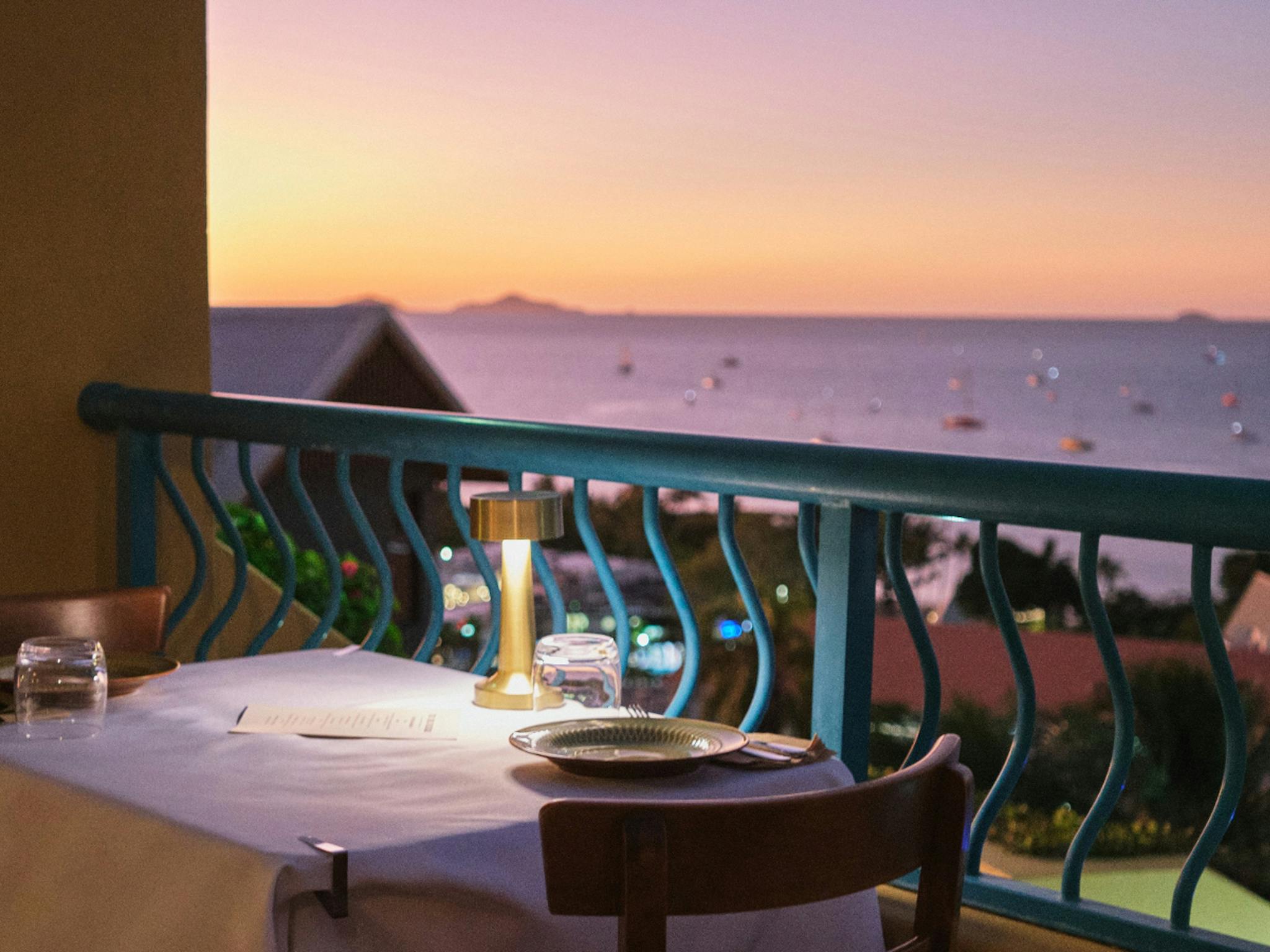 Sunset Dining Sunset Dining
