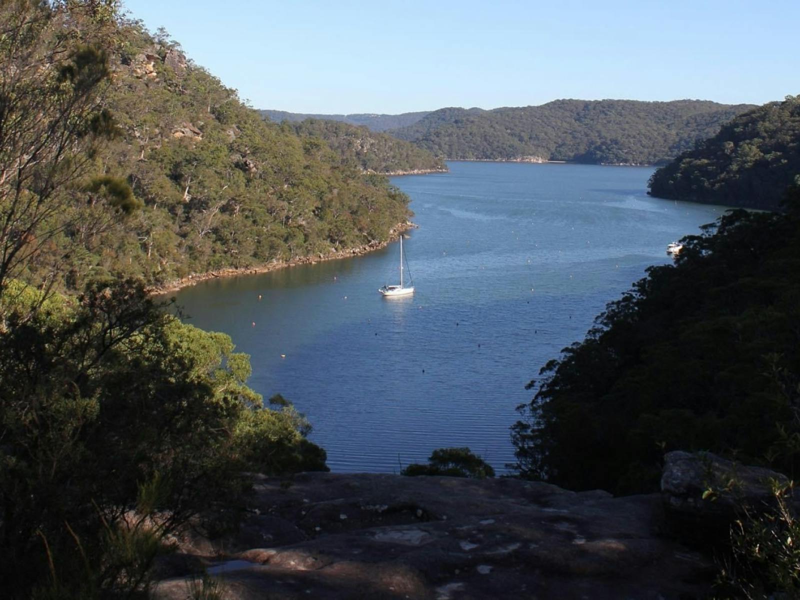 ボートのある湾