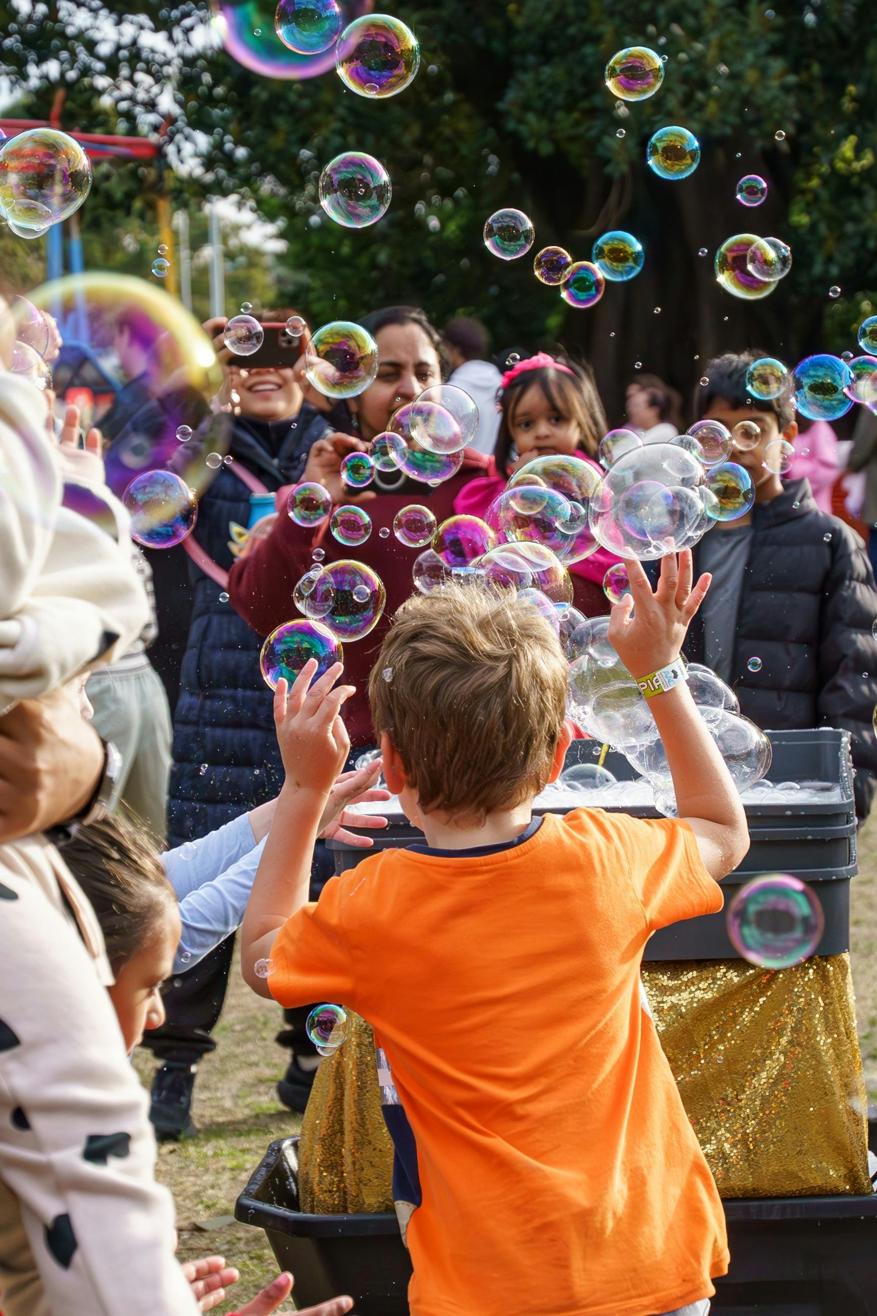 Bubbles  @ CHILL-Out!