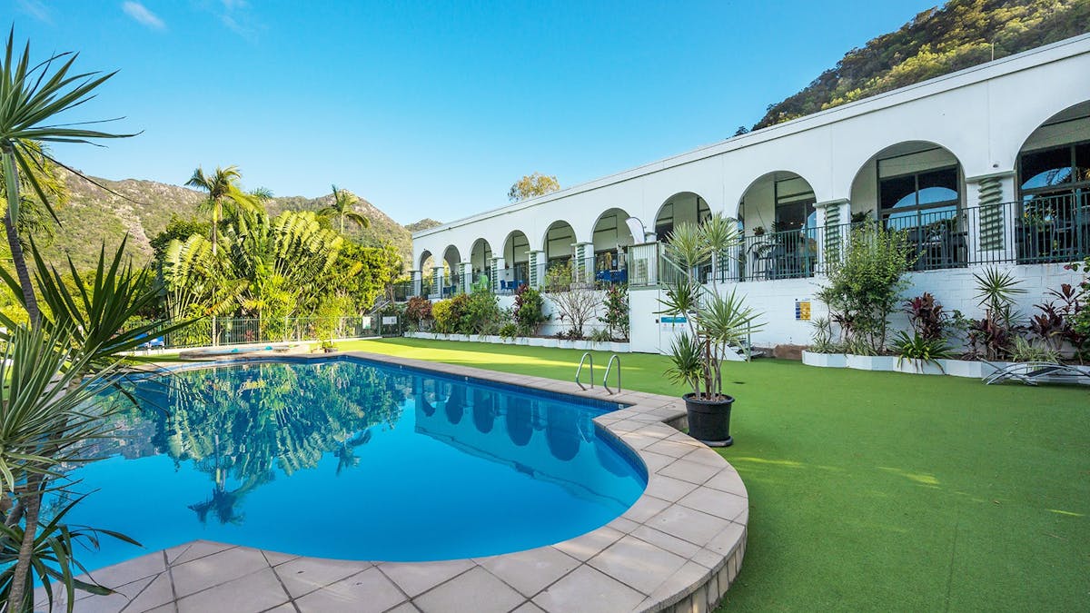 Amaroo on Mandalay - magnesium salt pool
