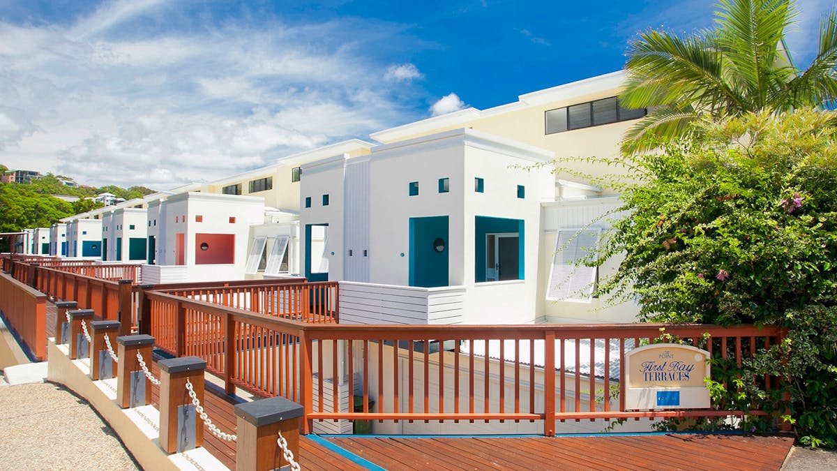 Bay Terraces