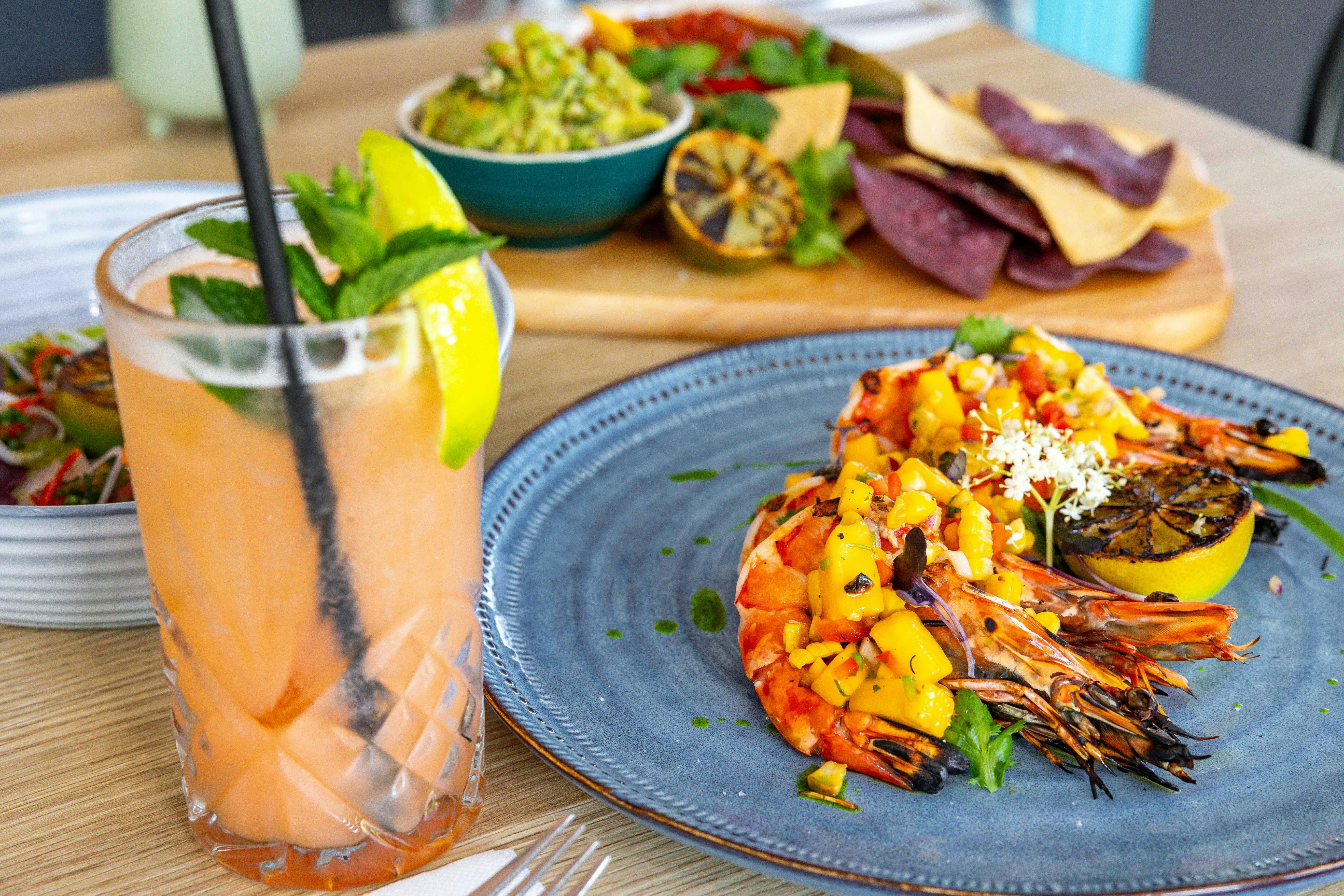 Enjoy Mexican-infused flavours with shareable dishes and cocktails.