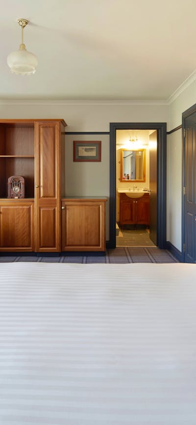 A room at the Brassey Hotel