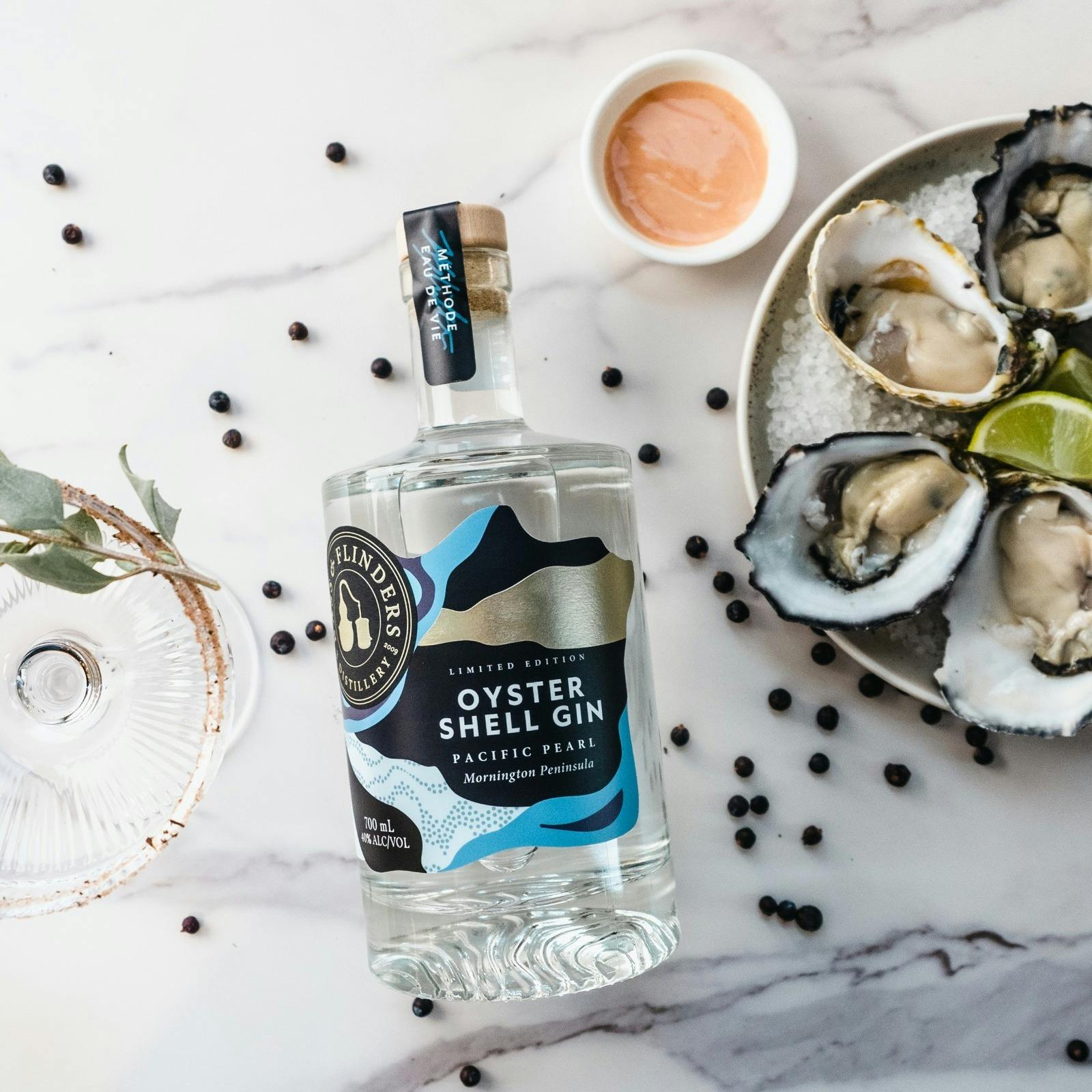 Bass-Flinders-Distillery-Oyster-Shell-Gin-Oysters-Martini