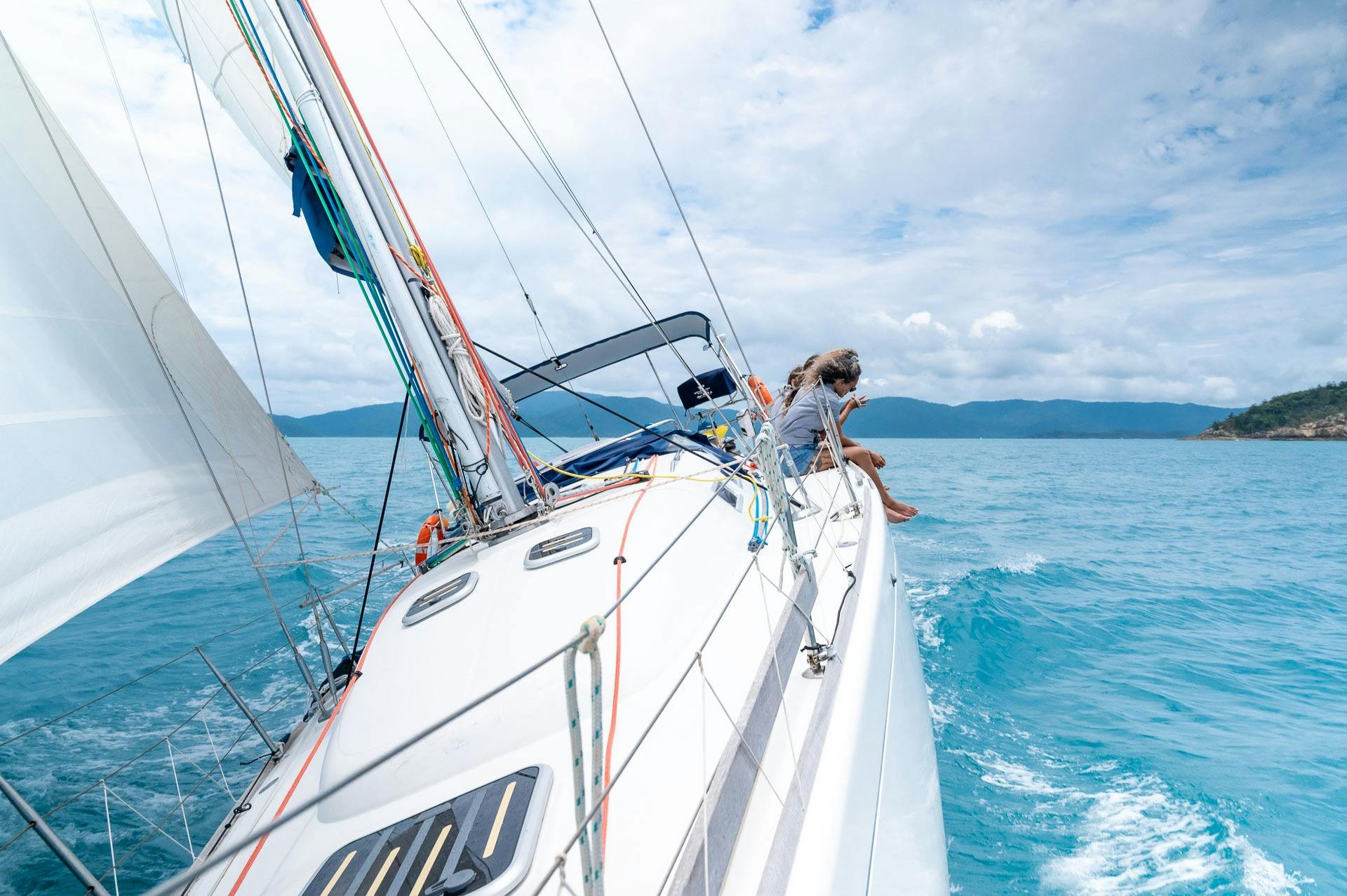 Mainstay Sailing - Whitsunday Islands