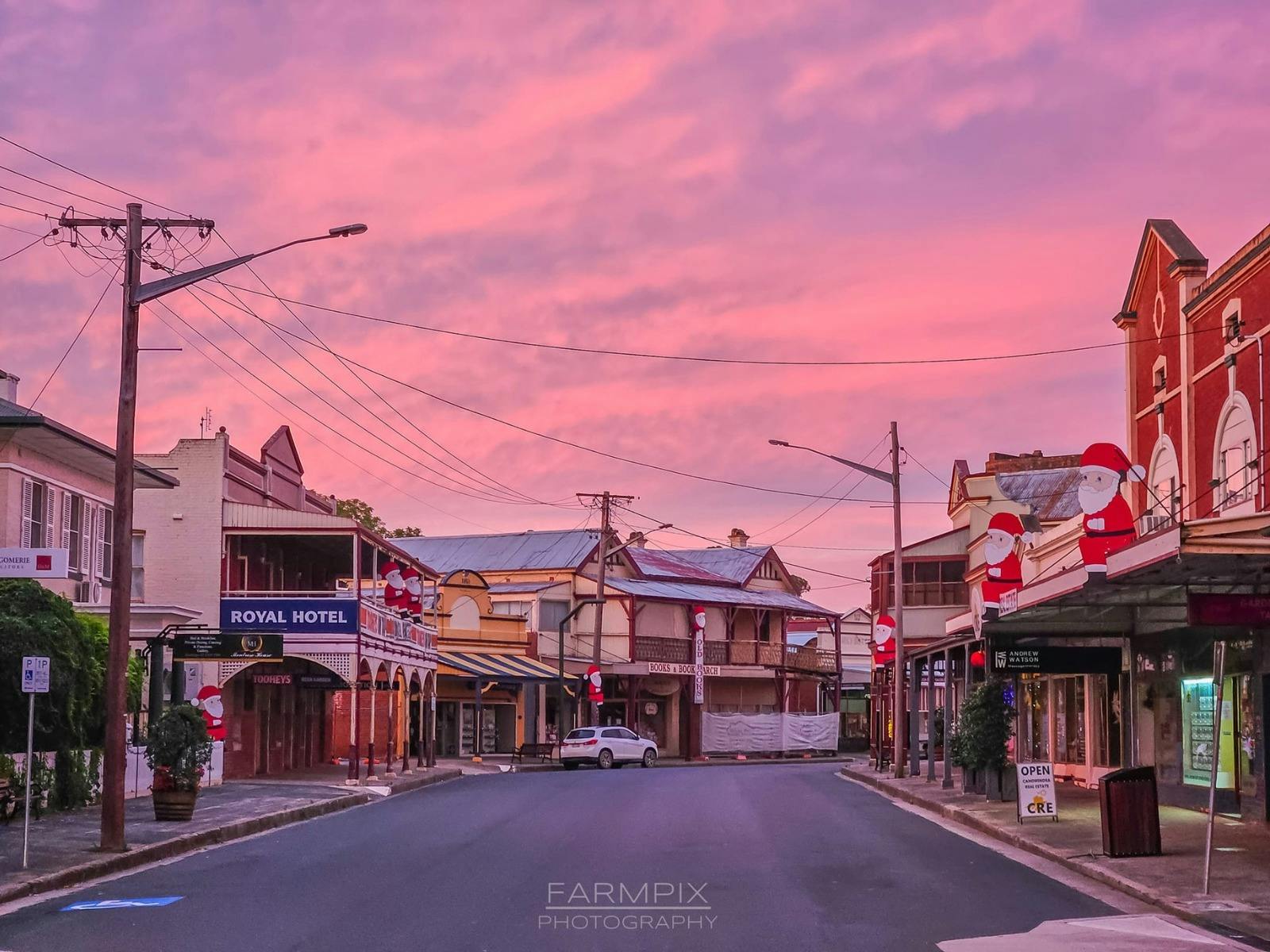 Historic Canowindra Main Street