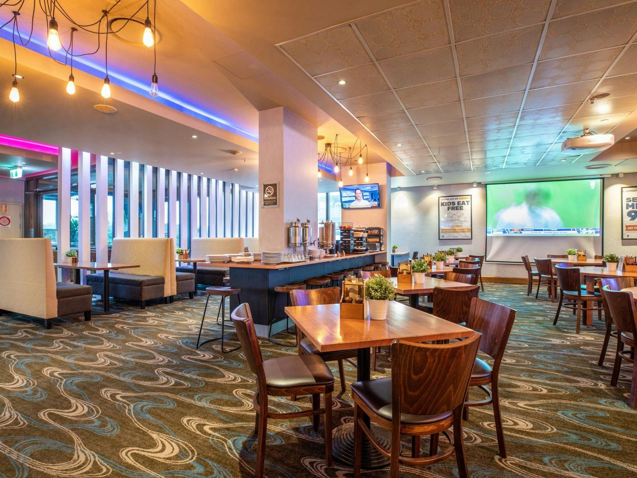 Narrabeen Sands Hotel