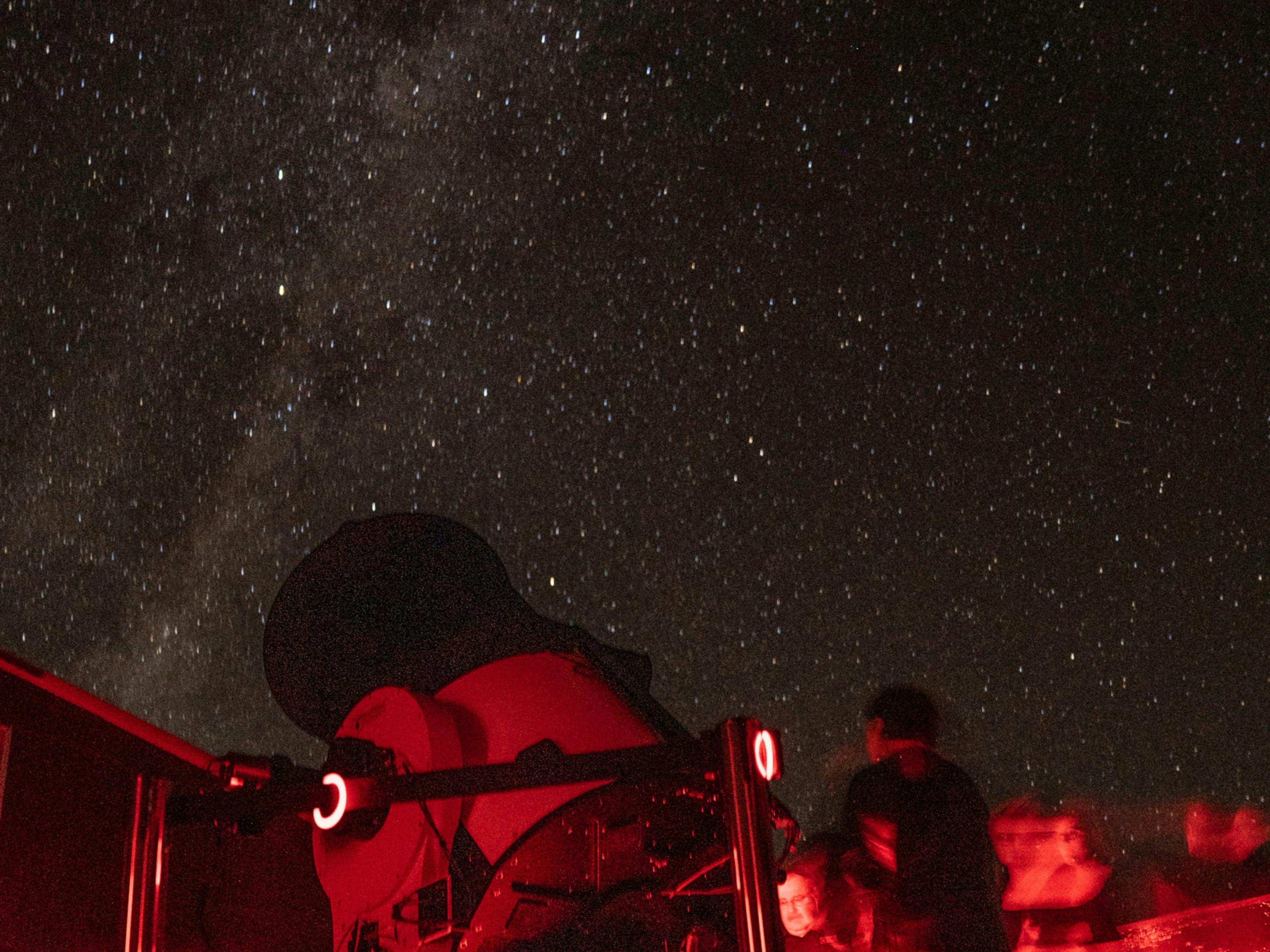 Guests experiencing a VIP stargazing session under the stars at Swan Reach Observatory.