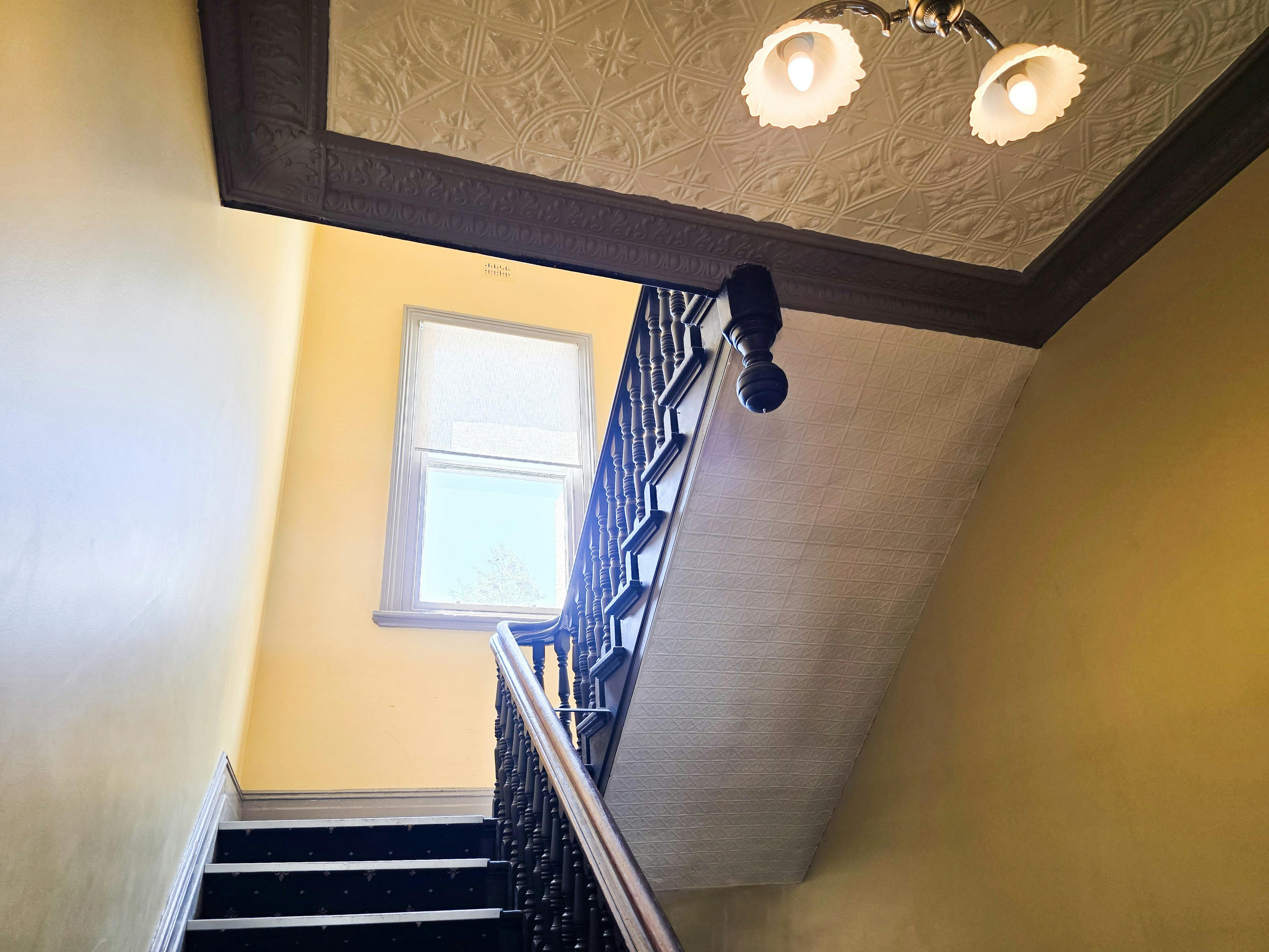 Cessnock Hotel, Hunter Valley, NSW - Entrance Staircase