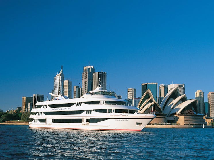 MV Sydney 2000