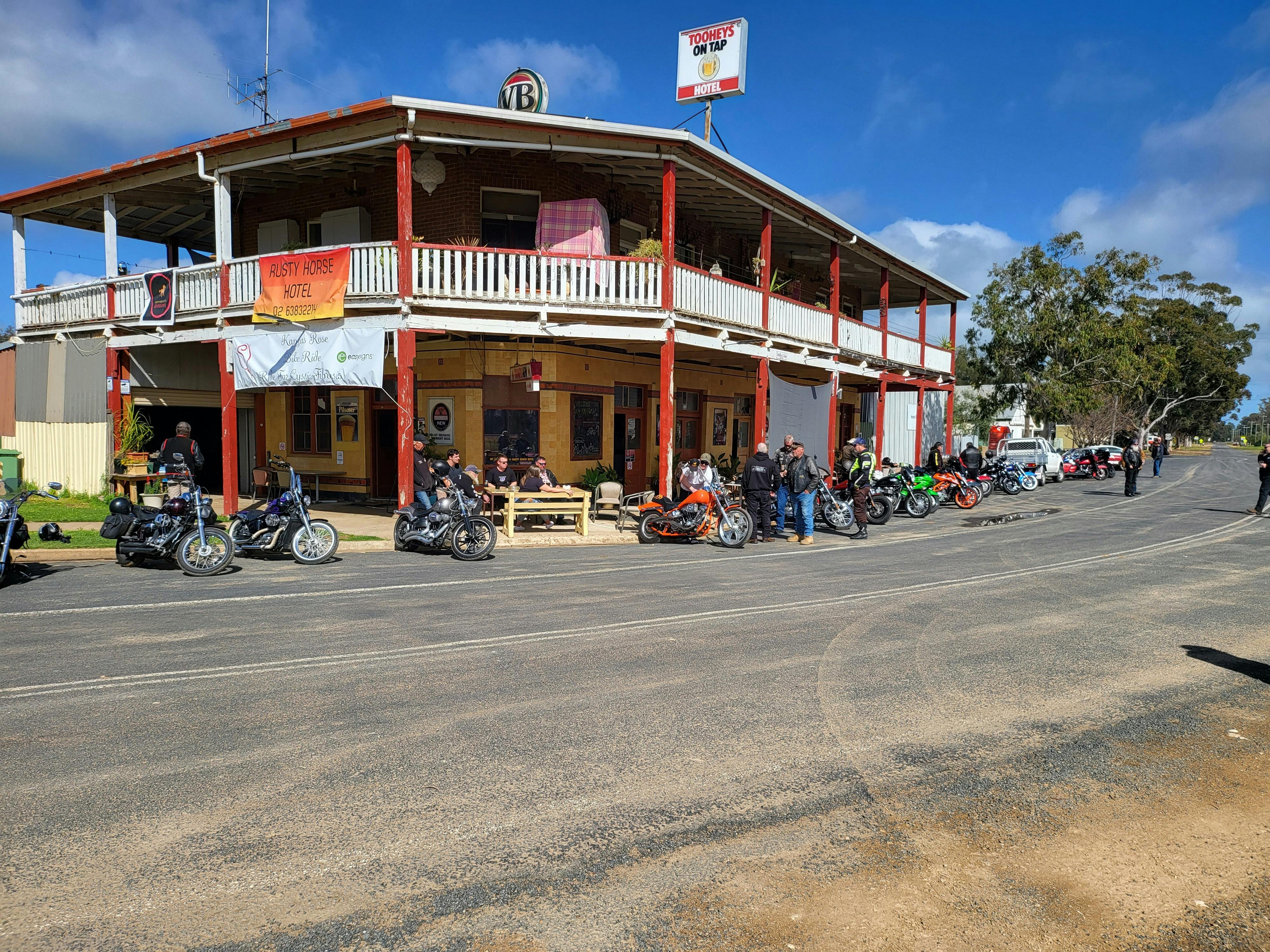 バイクに優しいホテル