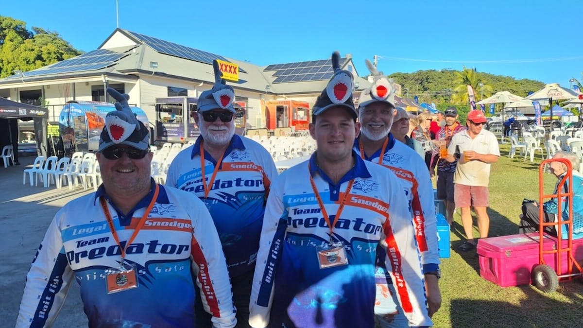 fishing team, competitors, weigh-in