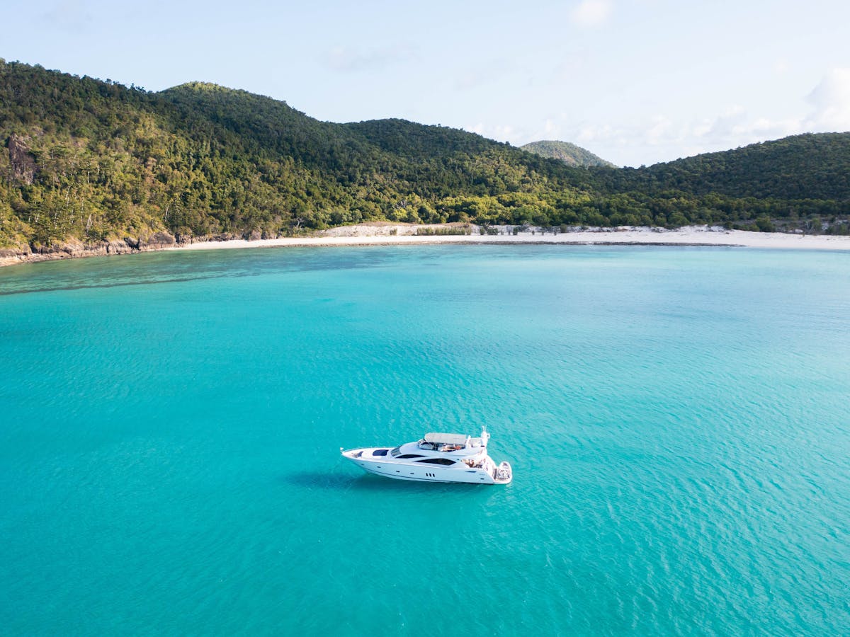 Photo of M/Y Alani in the Whitsundays