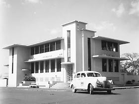 Commonwealth Bank Building, Darwin.