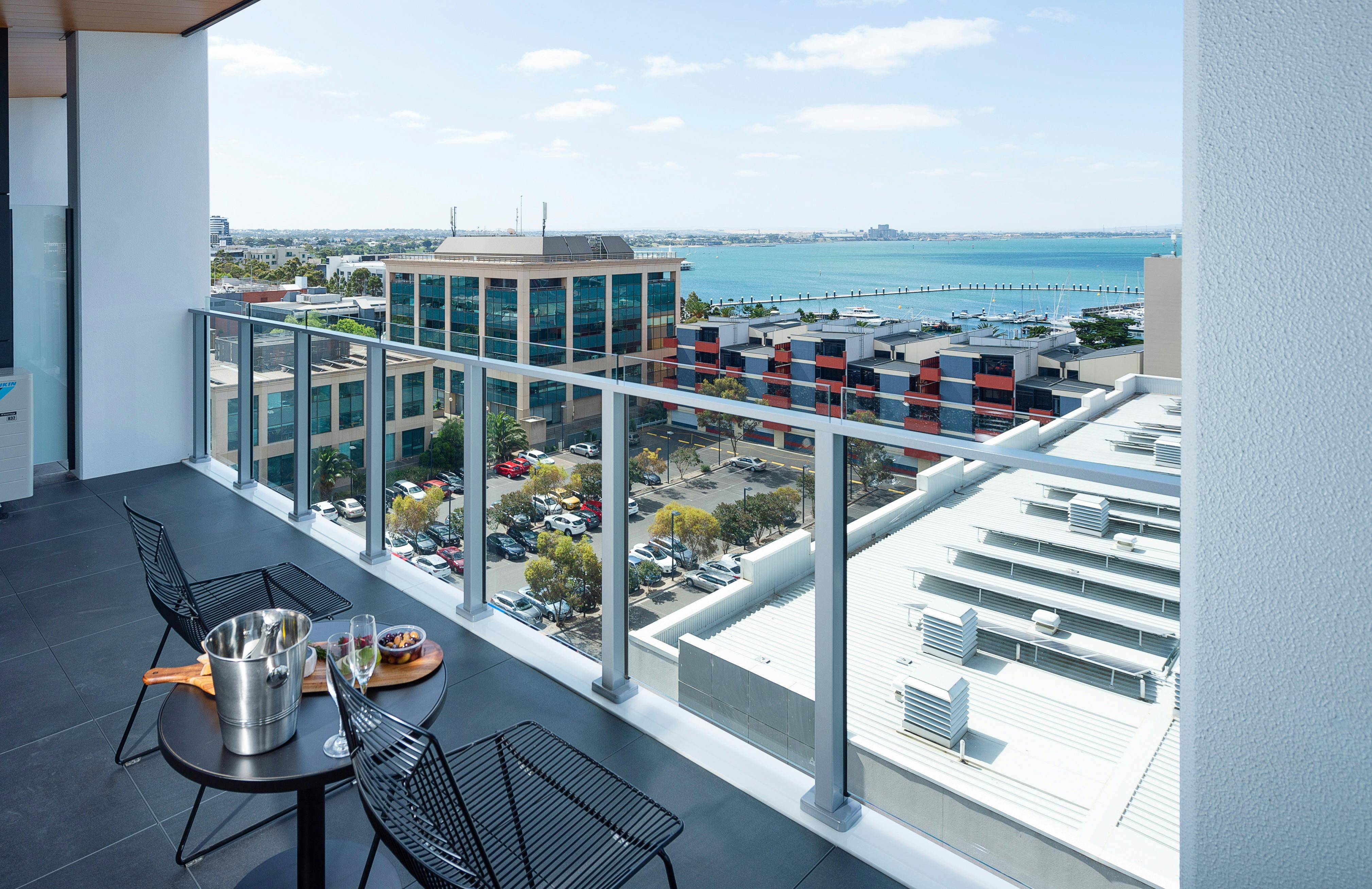 One Bedroom Ocean View Apartment