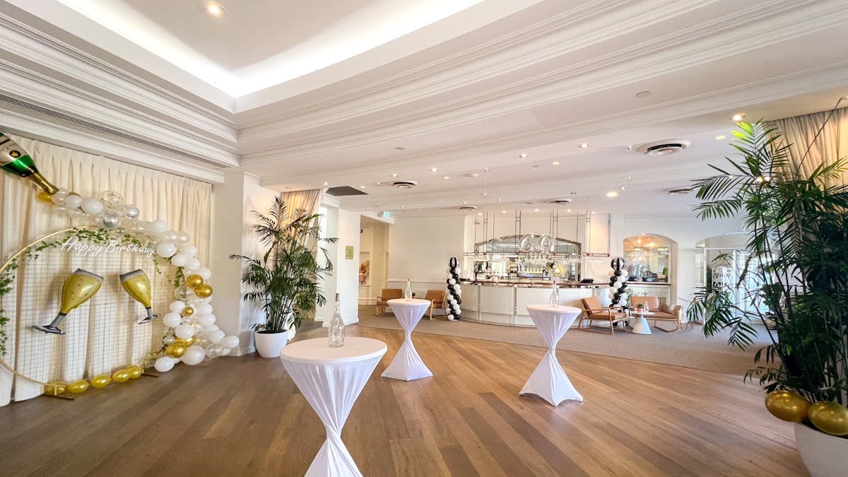 Celebrate a milestone event in the Fairway Lounge at Links Golf and Wellbeing