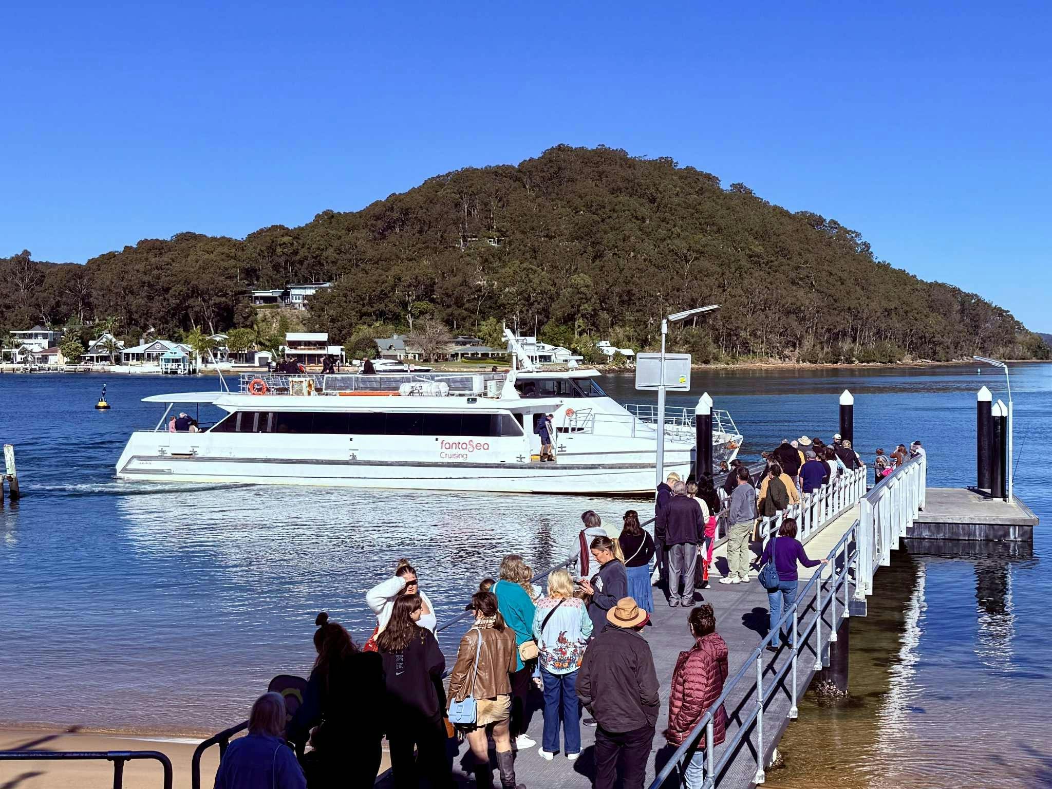 Ettalong Diggers Lunch Cruise Thumbnail