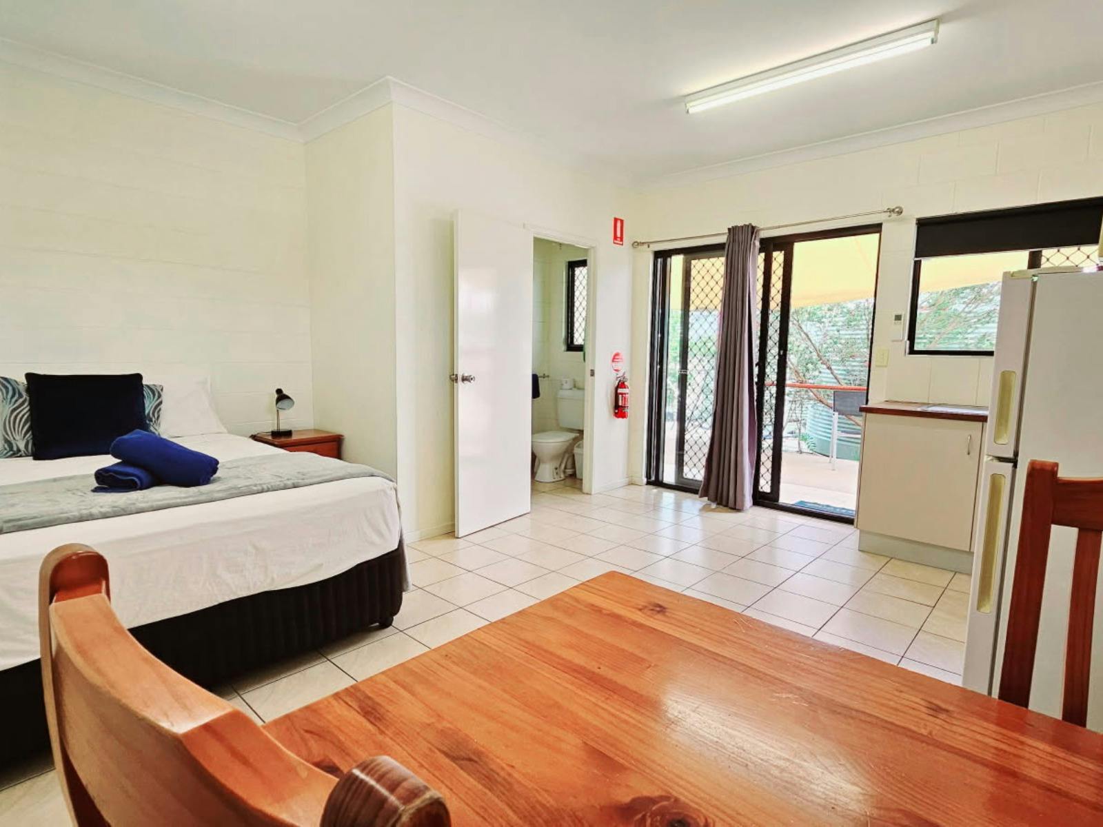 Queen Room with Kitchenette