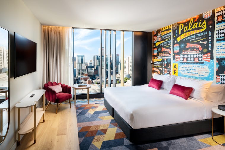 King Standard Room