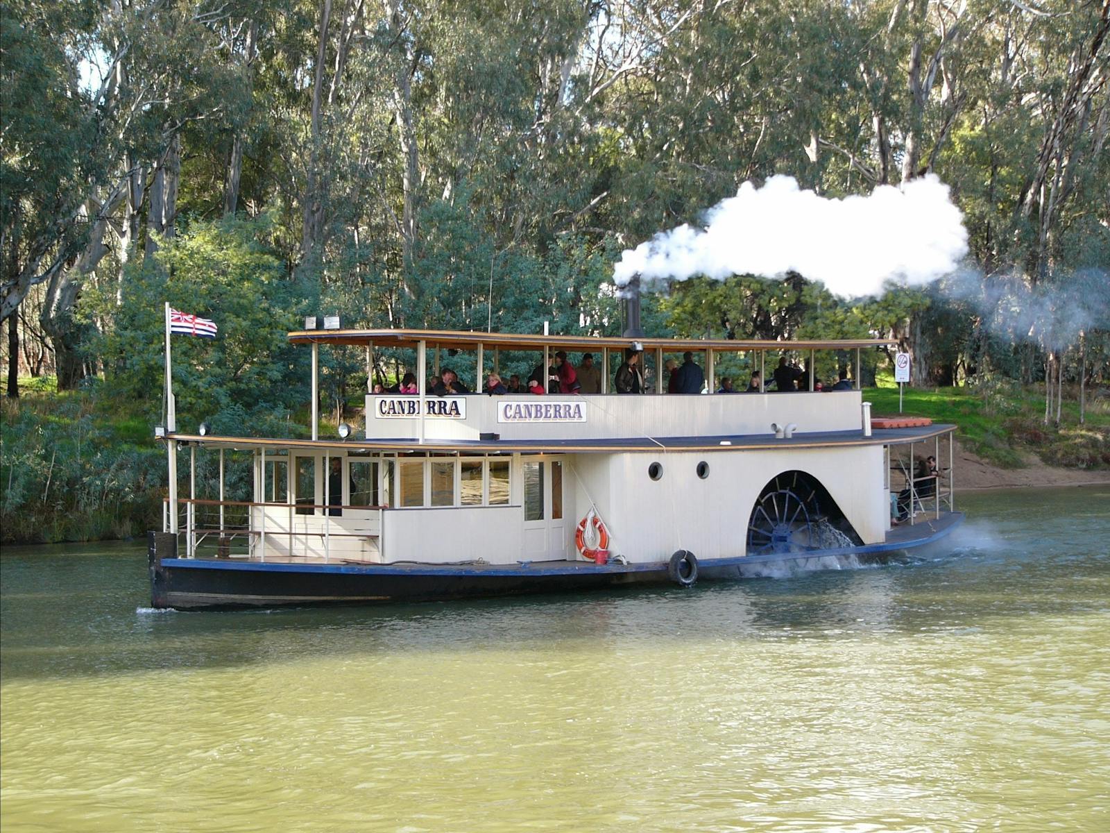 PS Canberra on her way to Morrisons Winery