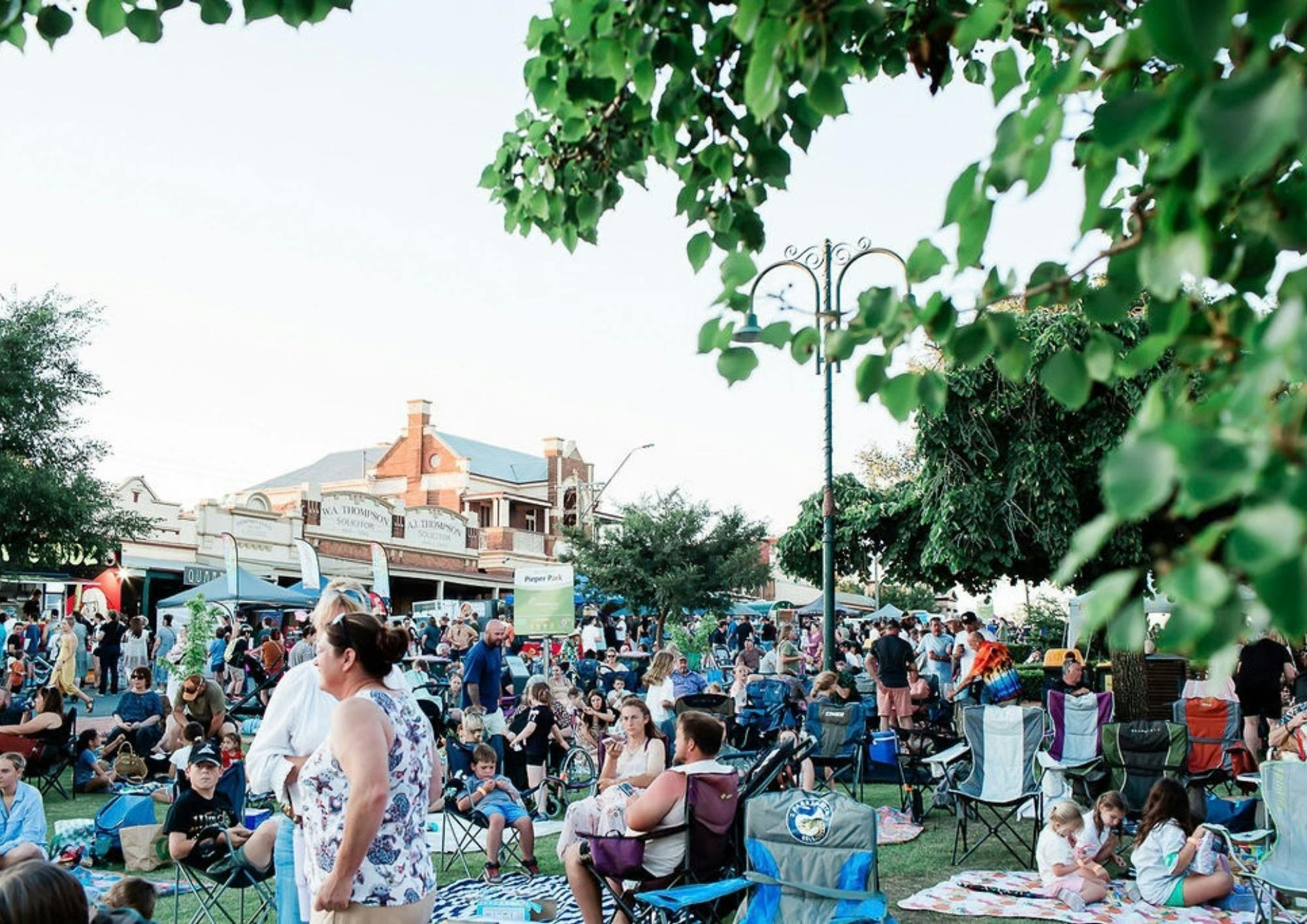 Crowds at the Coolamon NYE Street Party