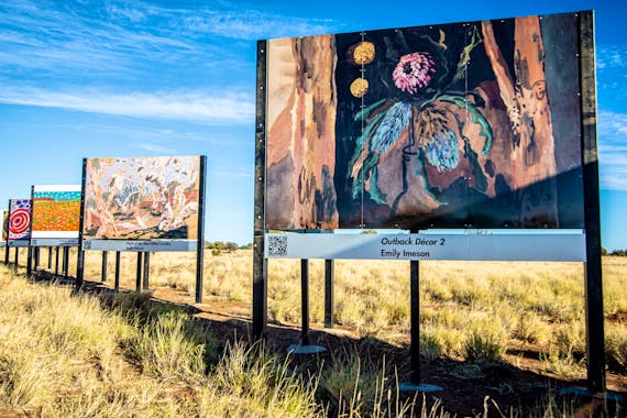 Outdoor Gallery, Outback Way