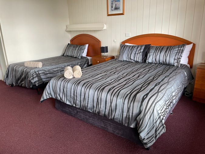 MOTEL