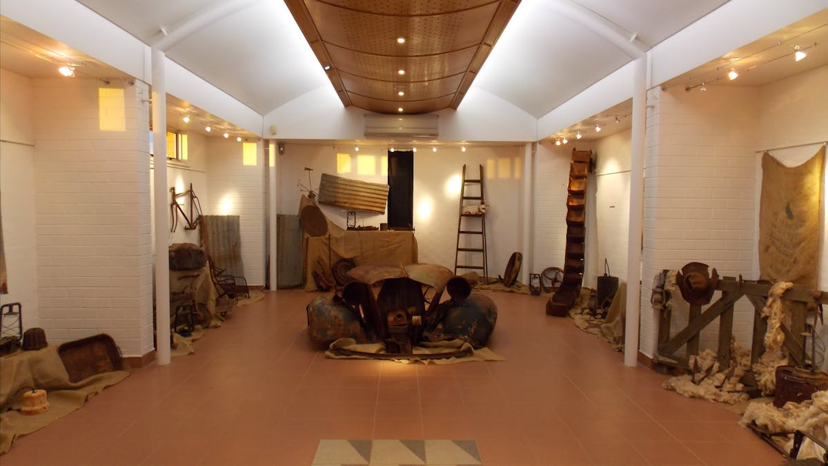 New Exhibitions every six weeks