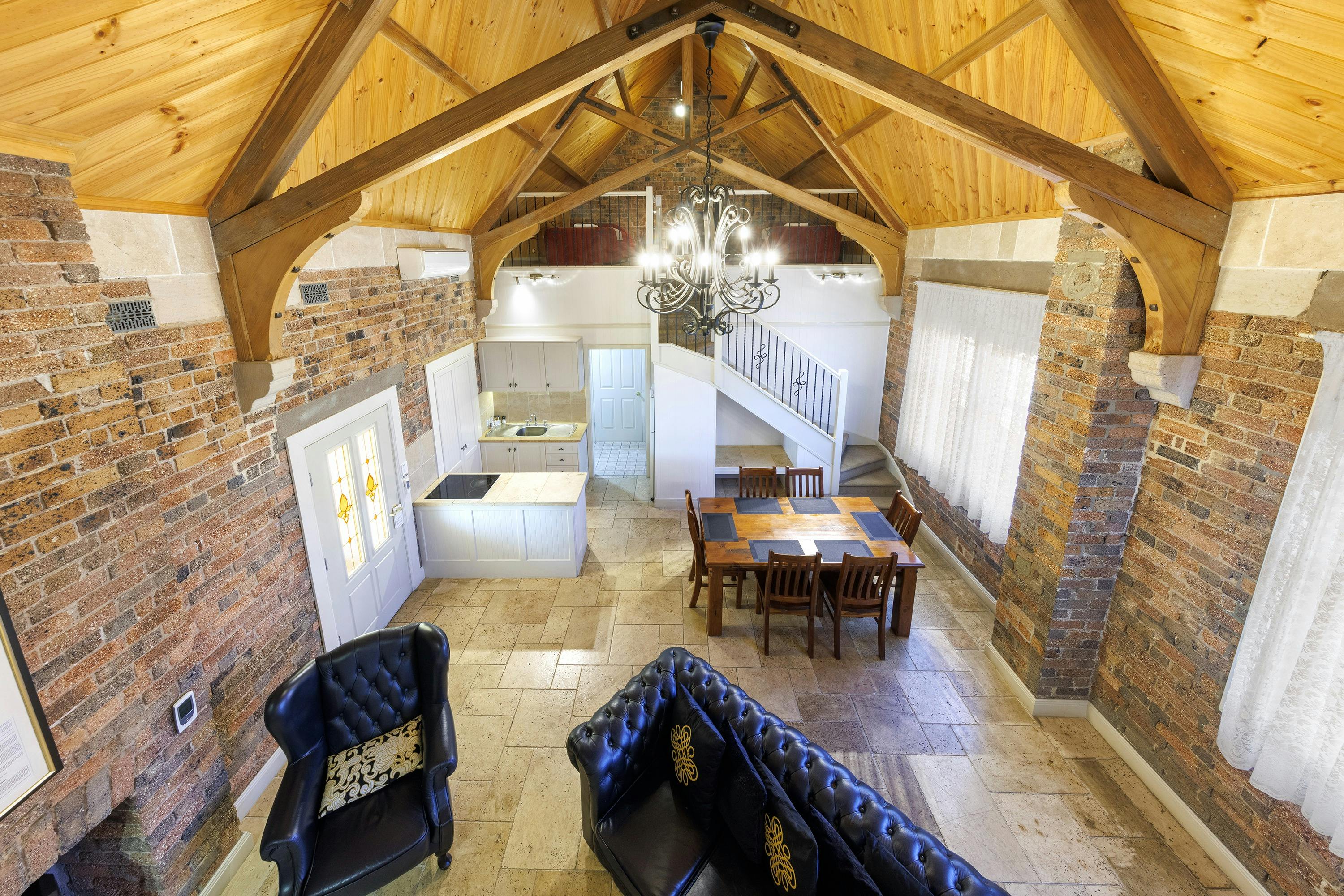 Luxury Group Accommodation, Luxury Family Accommodation