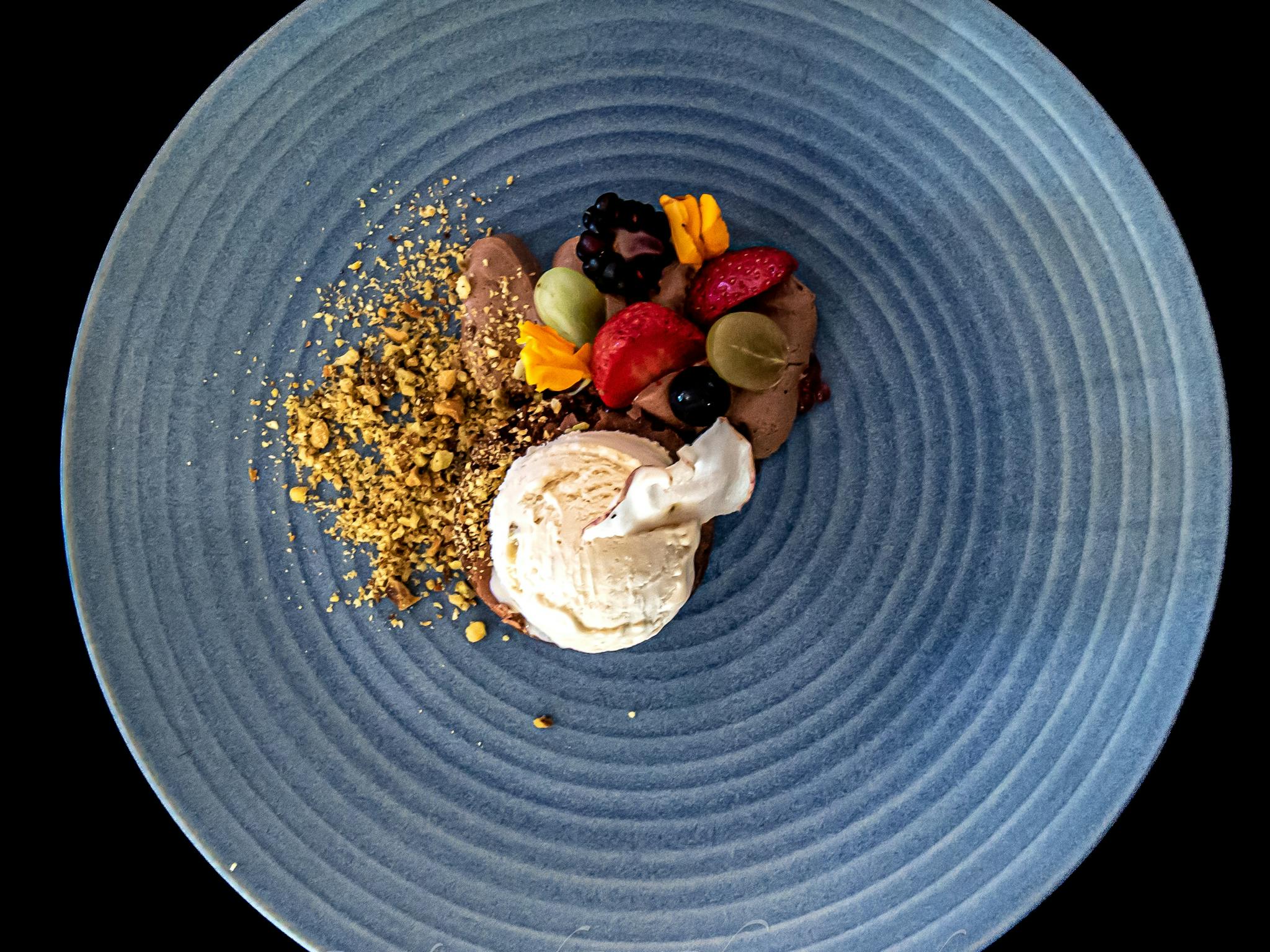 Hazelnut Crumb with Macadamia Ice Cream