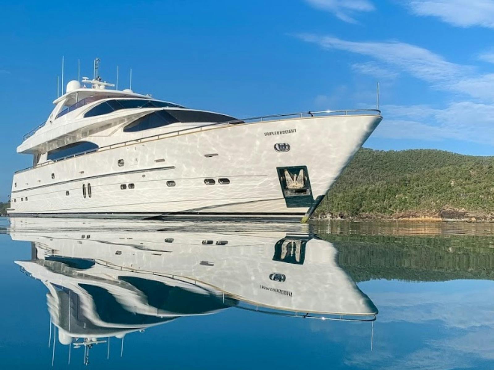 Whitsundays Superyacht Charter | 6 Nights