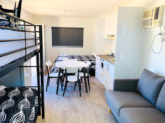 Ensuite Cabins