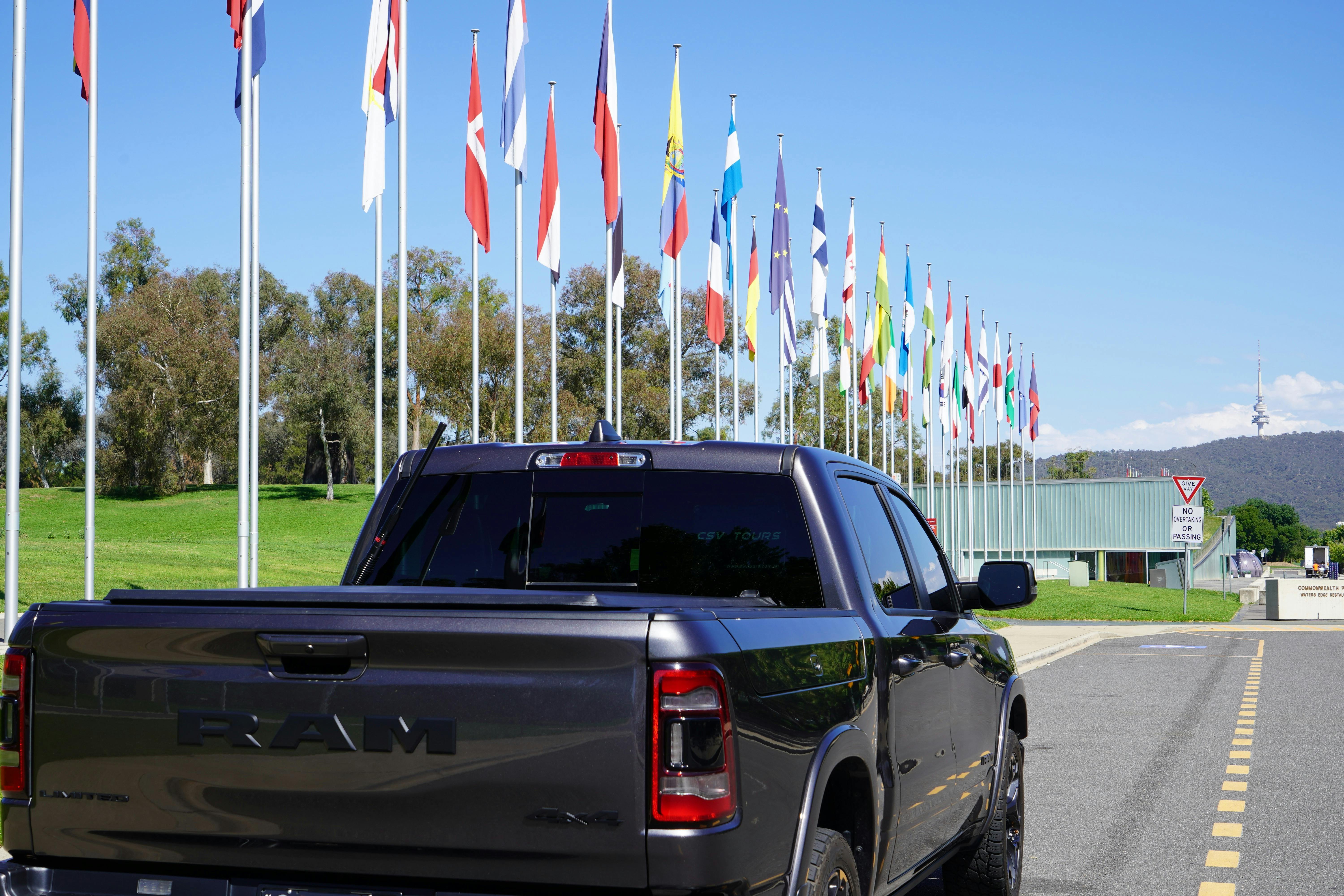 Canberra Sightseeing Tour International Flag Display Lake Burley Griffin