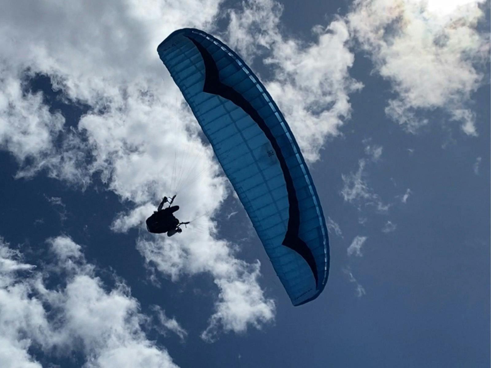 Paragliding Byron Bay