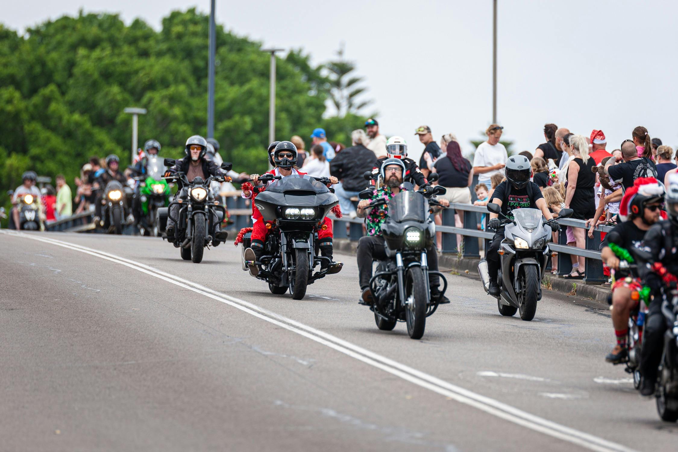 Crossing Cowper St Bridge