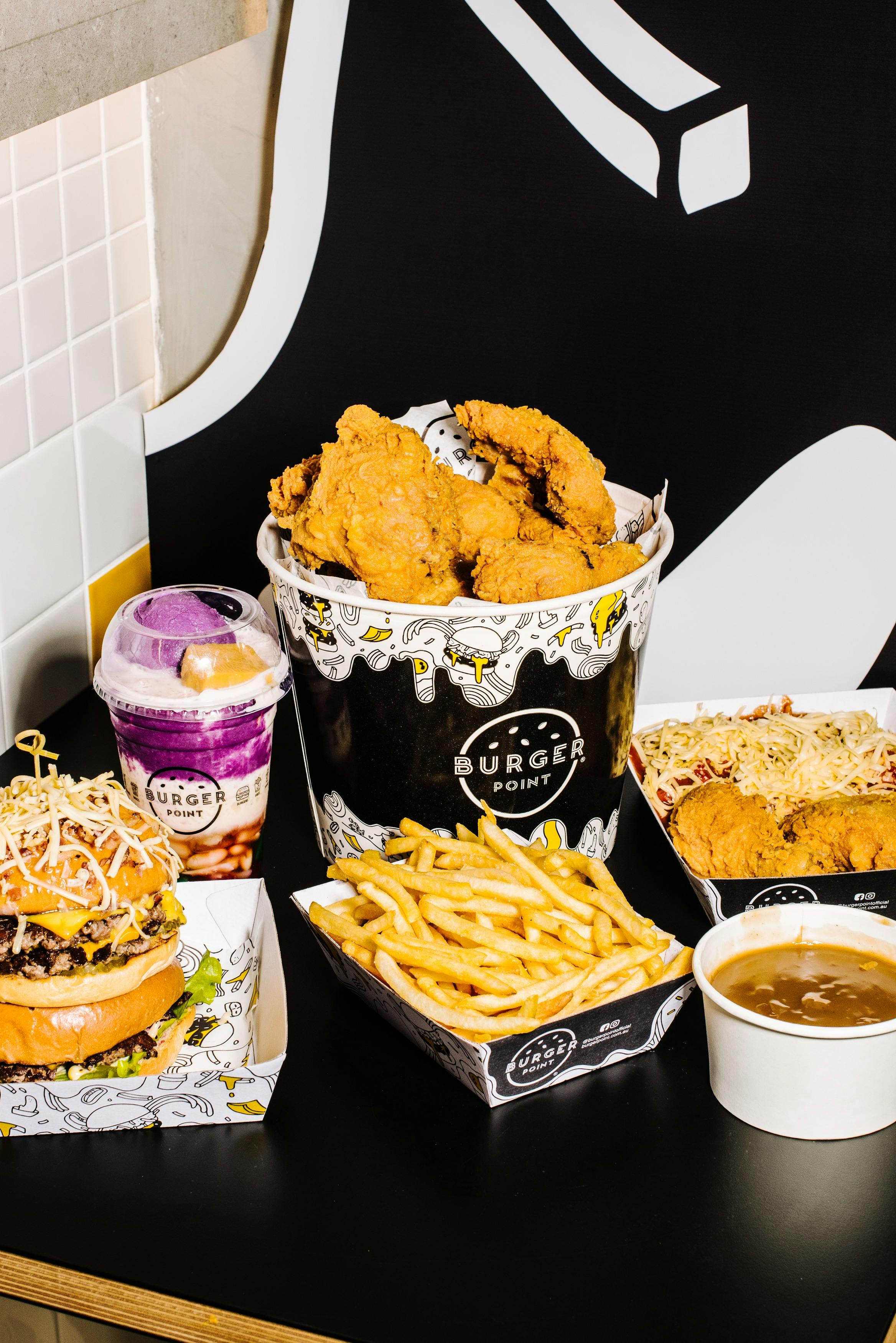 Cheeseburger, Fries and Fried Chicken