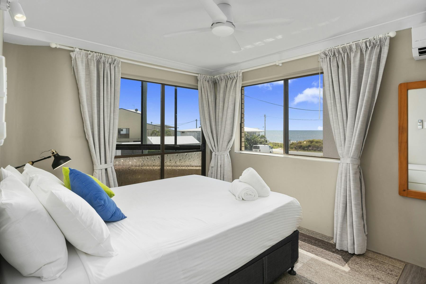 Kensington Sea Breeze