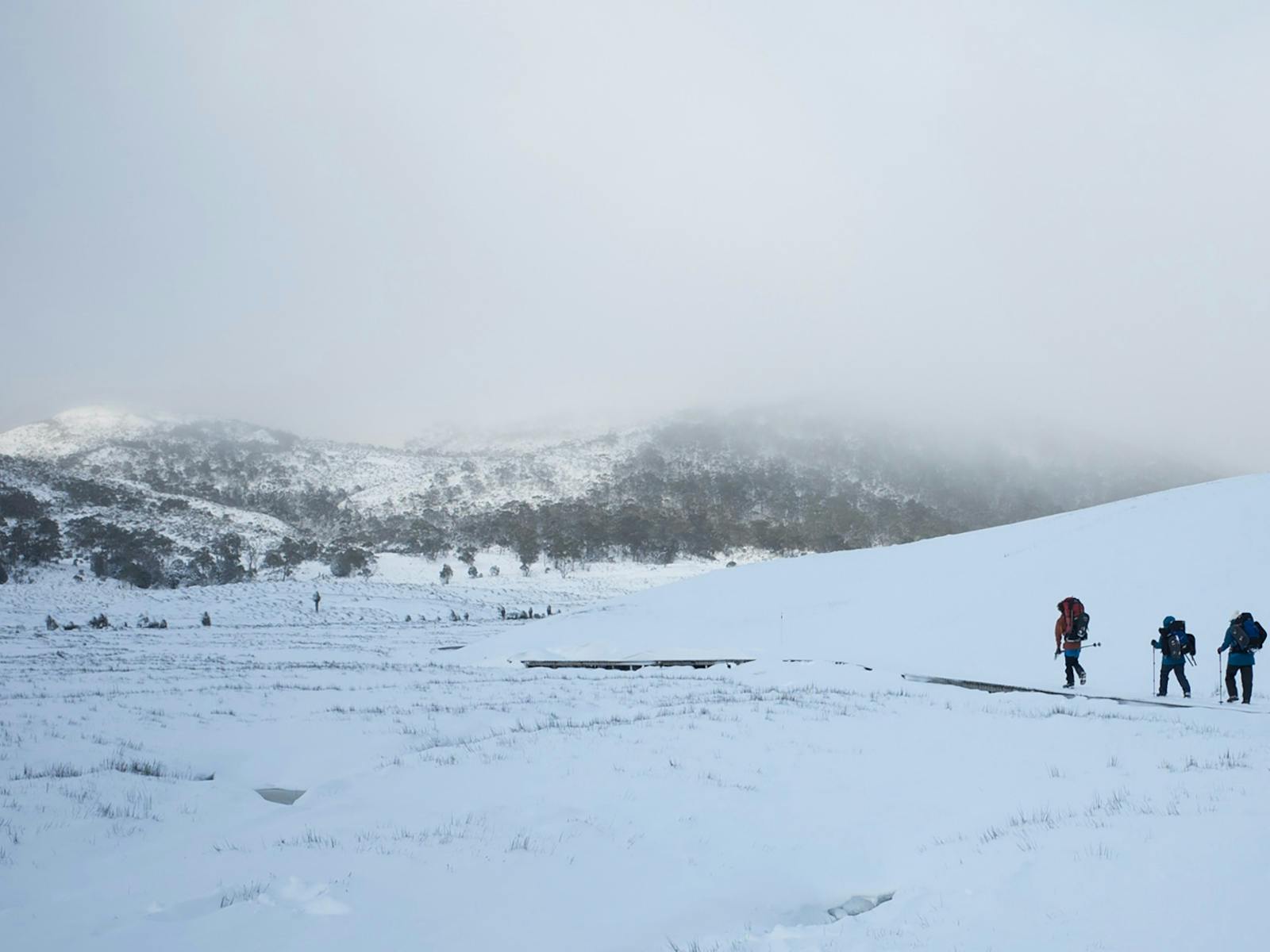 Cradle Mountain Huts Winter walkers