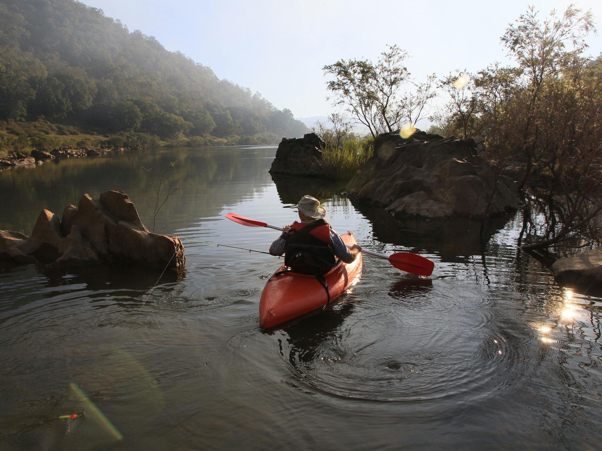 Canoeing on the Clarence River at Clarence Gorge