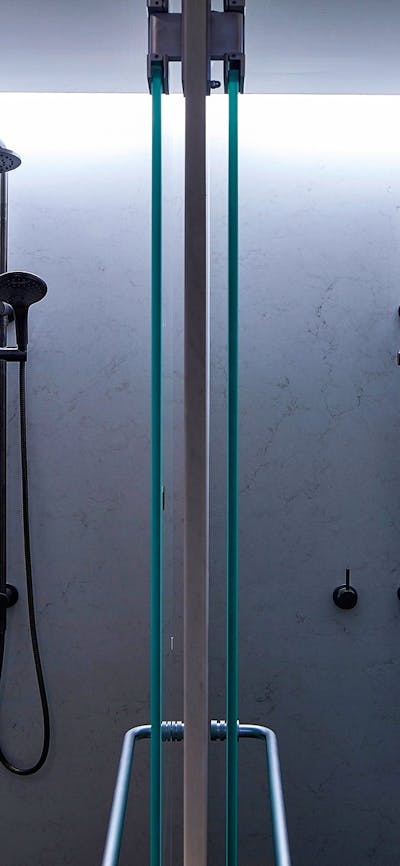 Hale Spa Shower