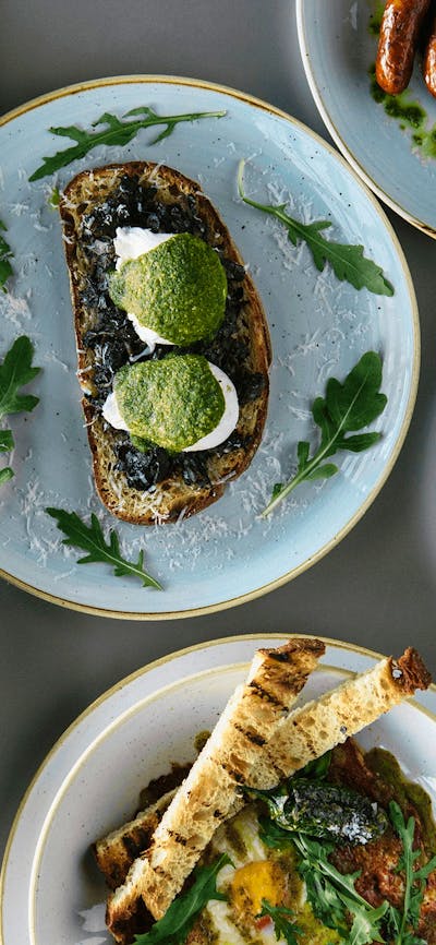 No.10 Restaurant + Bar Breakfast