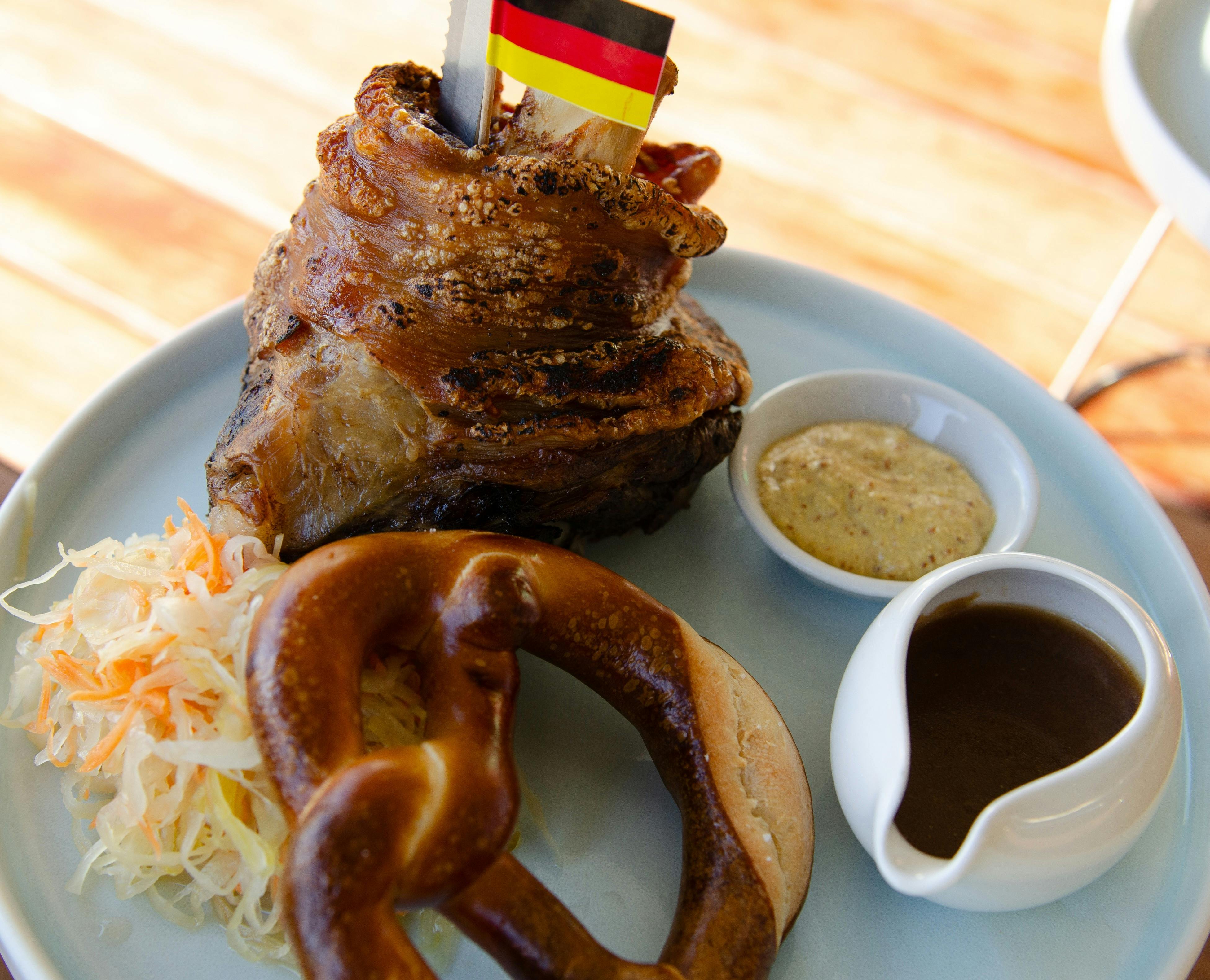 Schweinshaxe