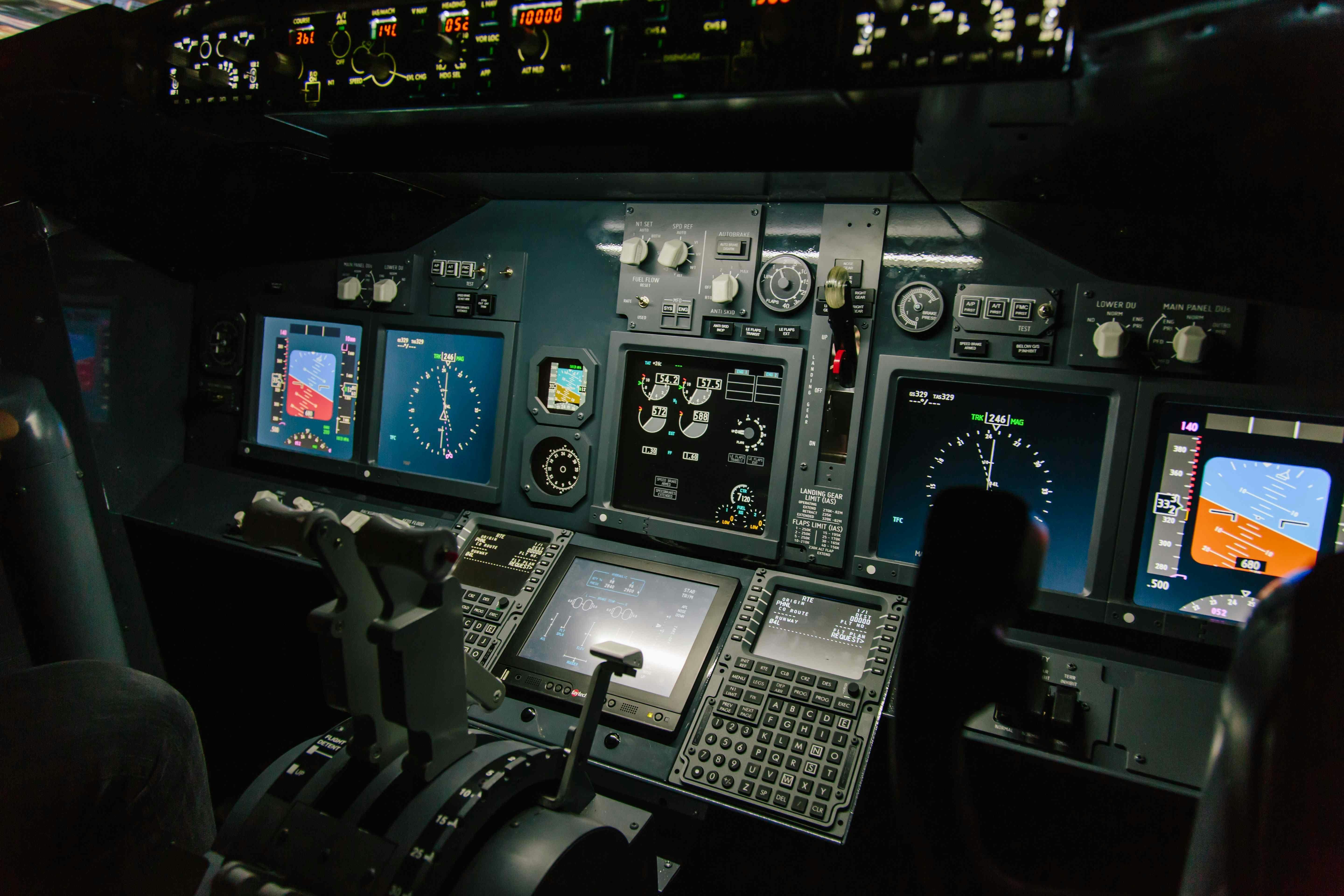 Jet Flight Simulator Instruments