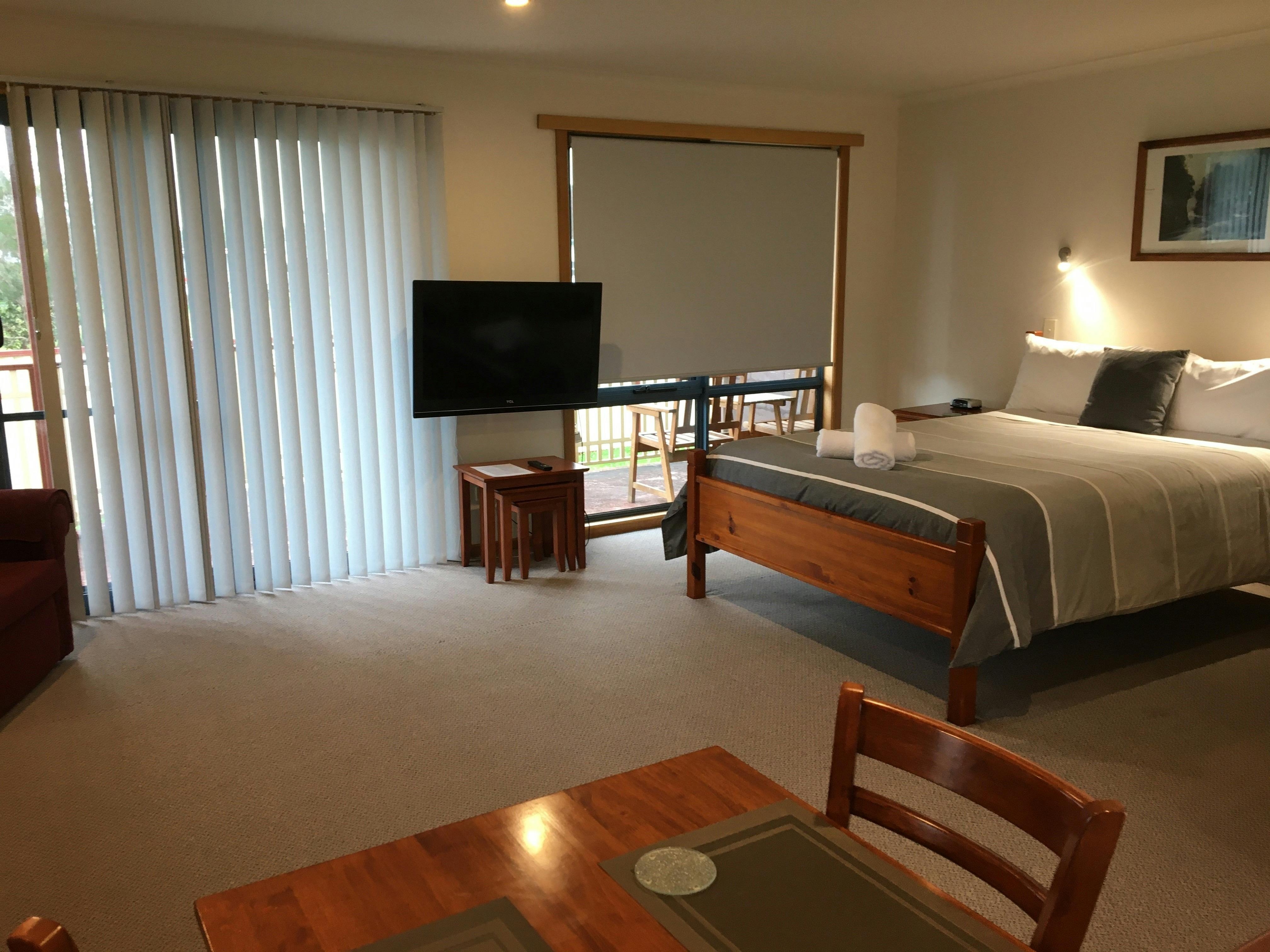 Superior Garden Apartment