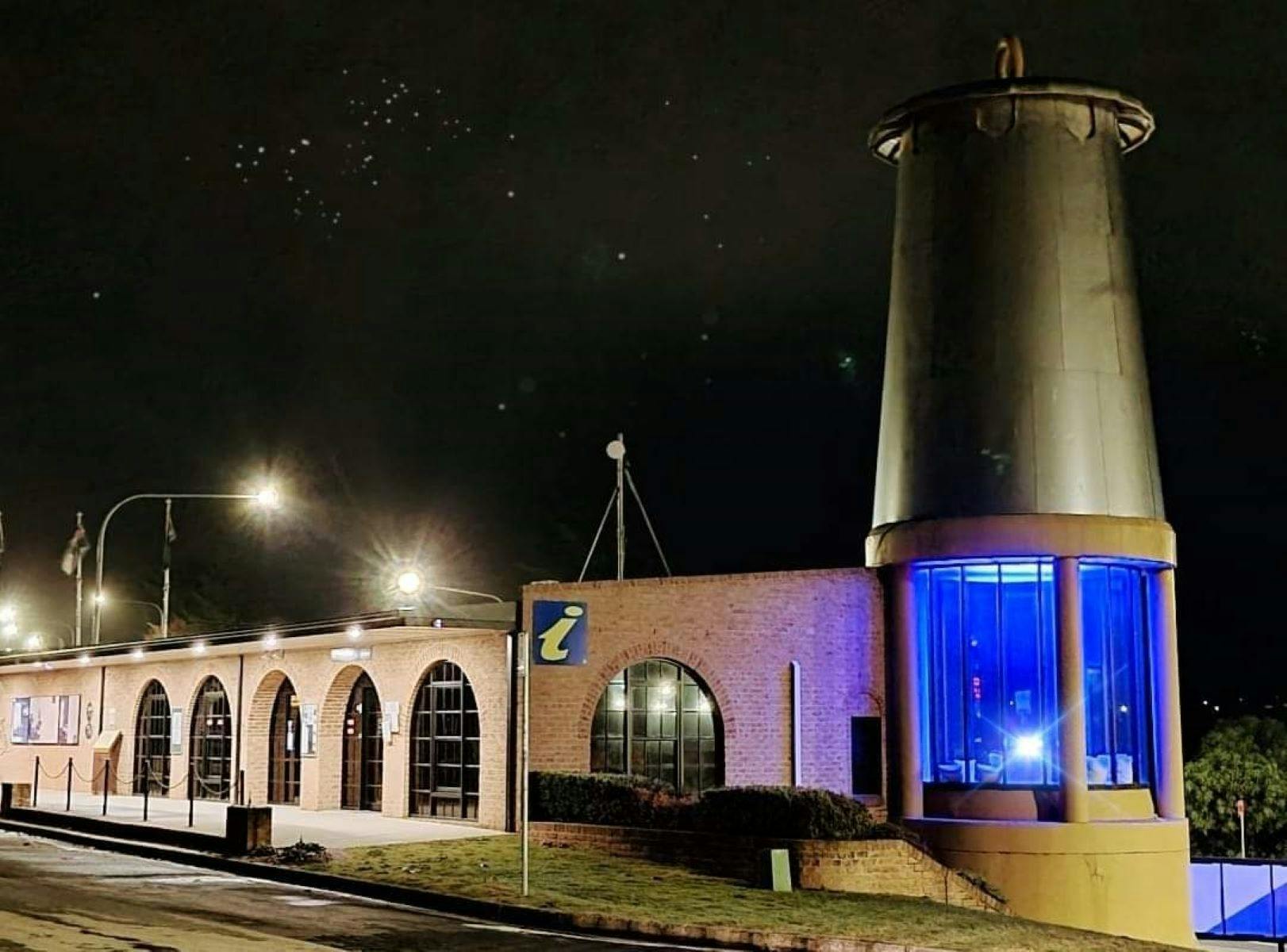 The Big Miners Lamp at night